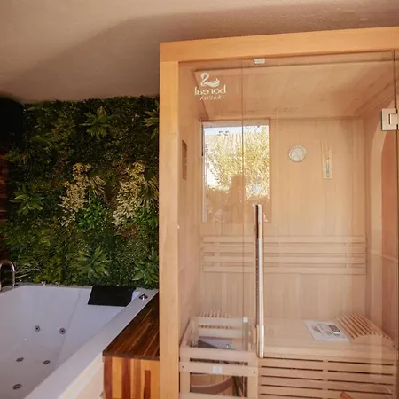 Marrackech, Sauna, Jaccuzi , Piscine, Velo, Ardeche