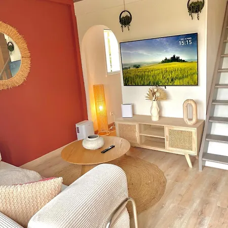 Marrackech, Sauna, Jaccuzi , Piscine, Vélo, Ardèche